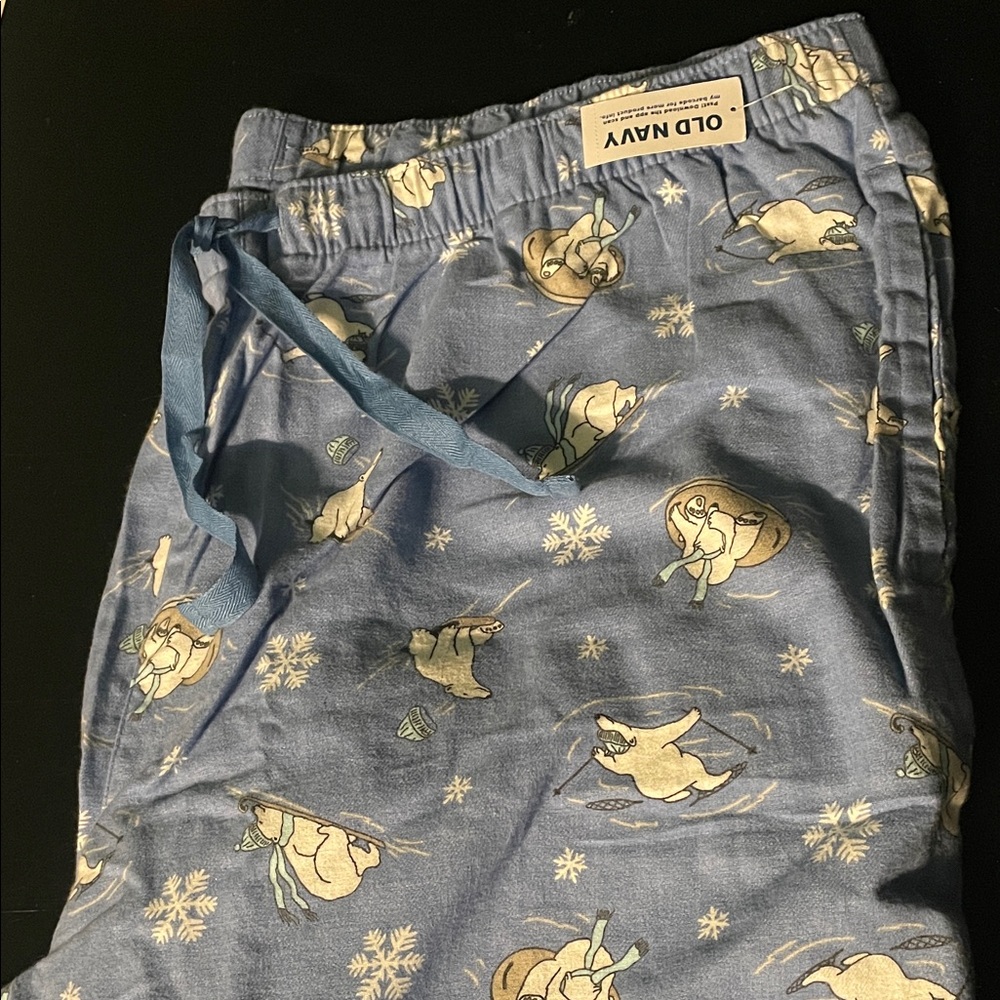 Old Navy Light Blue Polar Bear Snowflake Jogger Pajama Pants - Picture 3 of 4
